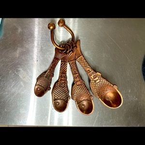Copper fishy measuring spoons